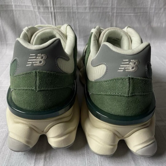 New Balance 9060 Nori - Picture 5 of 5